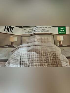 Frye comforter set KING Plush Faux Fur Comforter Set cream Pom Pom look RARE